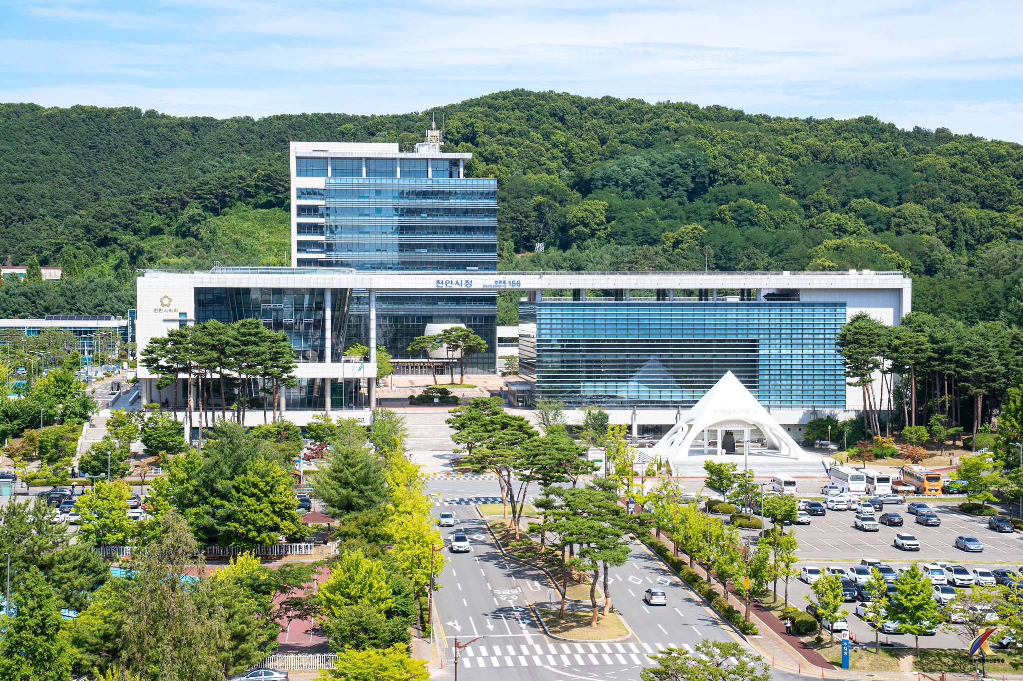 천안시장 동정