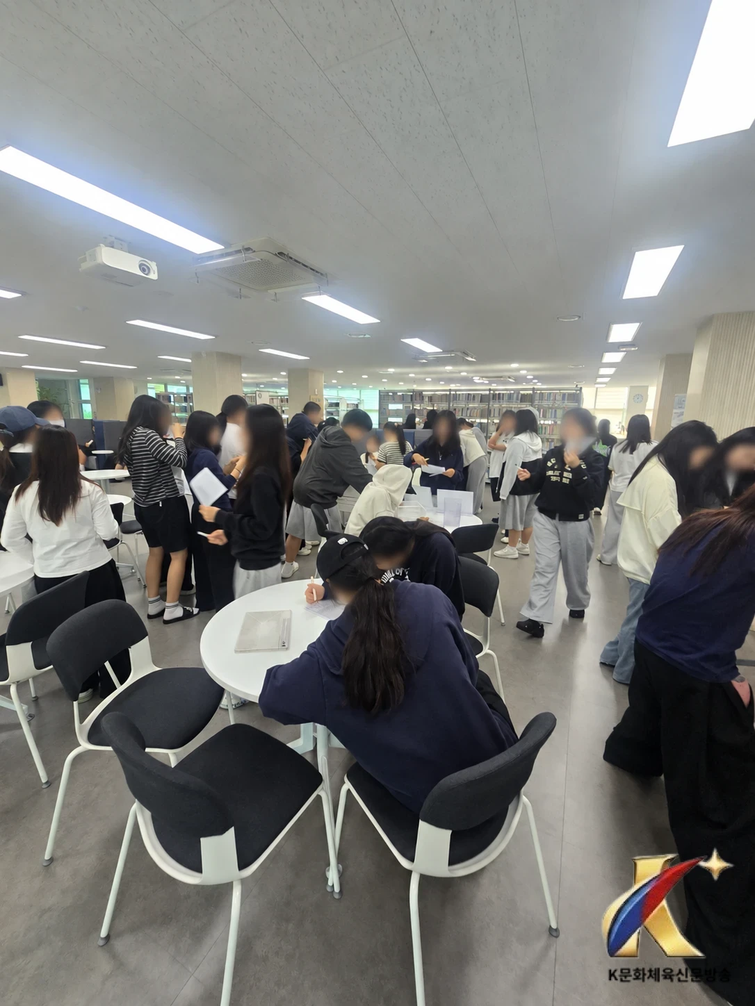 천안불당고, 독서의 달 맞아 오감으로 즐기는 도서관 축제 열어